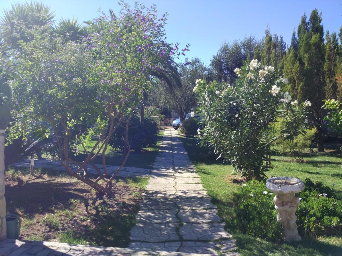 B&B Conca Del Faro Mattinata Luaran gambar